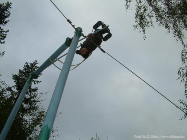 09mtr2hb24