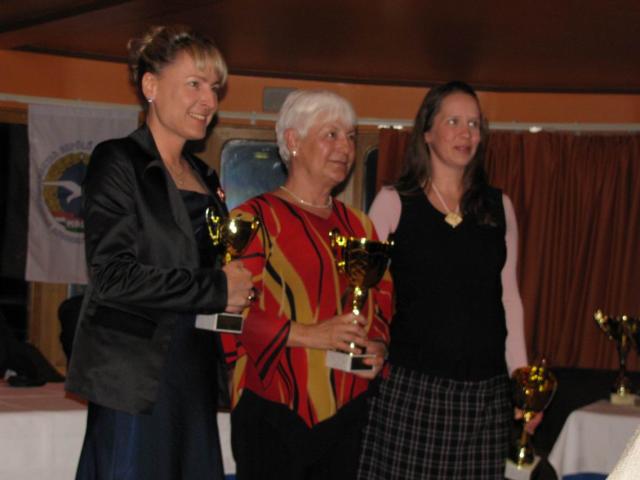 2010 034