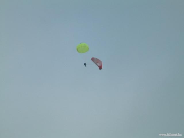 10mtr2nyit08
