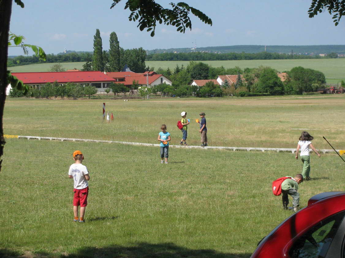 KĂŠp 194