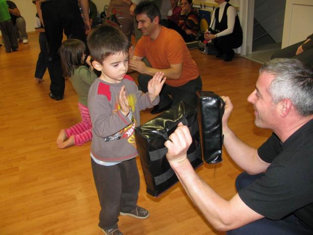 2009 015
