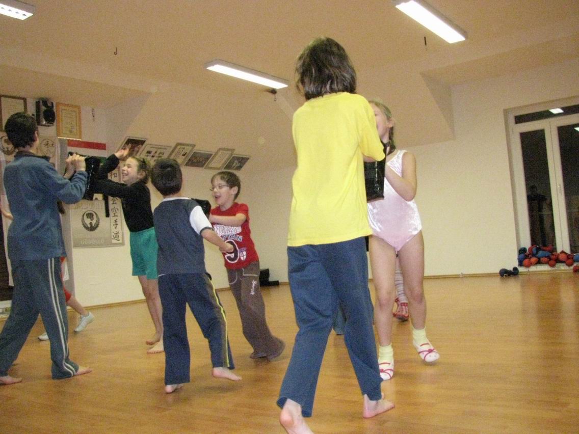 2009 040