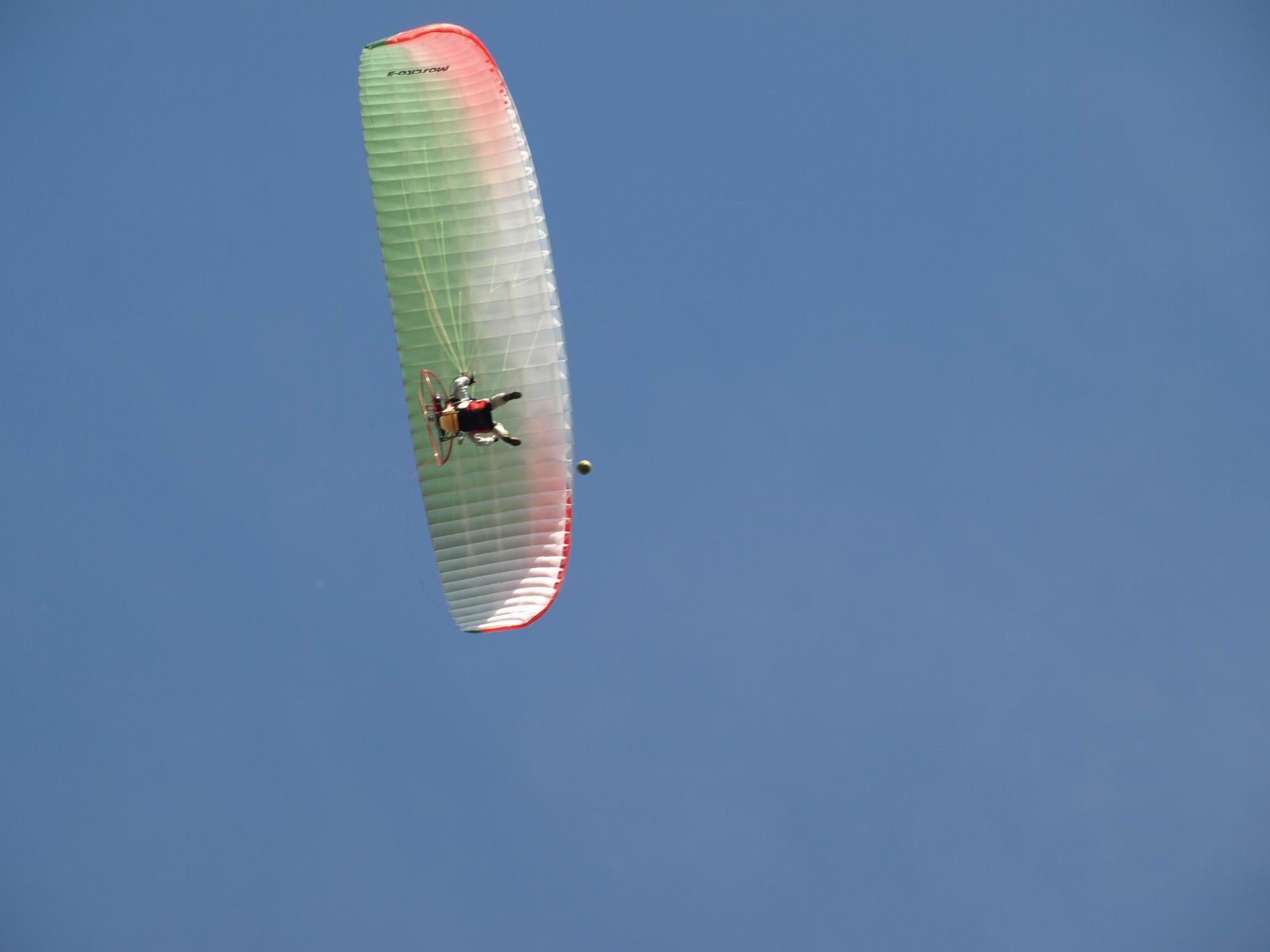 PA060105