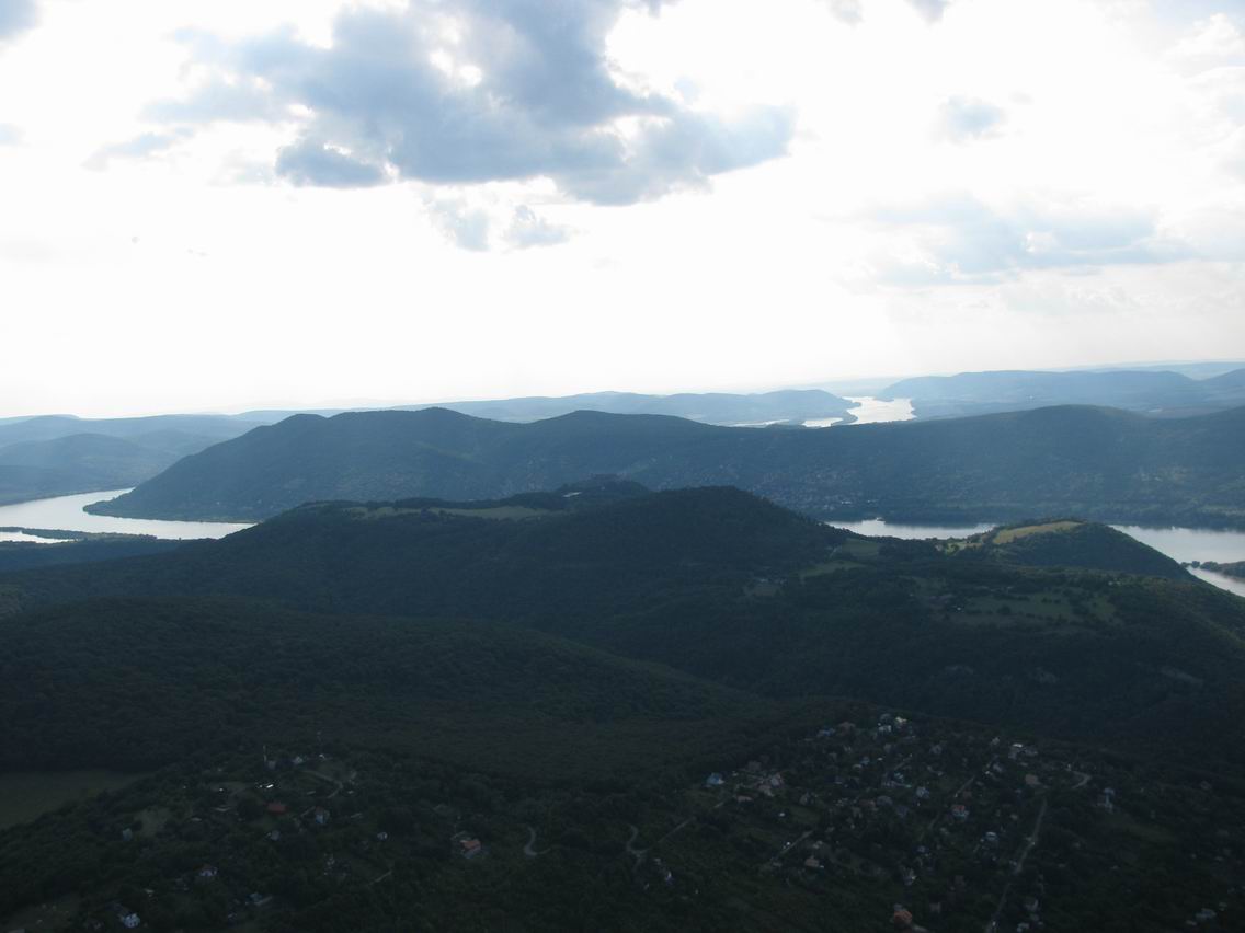 2009 053